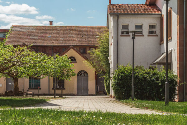 Fabrik Sonntag Gelände